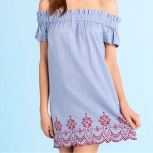 Vineyard Vines Dress Women Size M Chambray Red Embroidered On/Off Shoulder